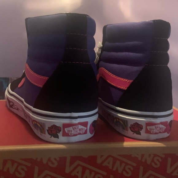 Van SK8 Hi Top Unisex Skate Shoes - Picture 13 of 16